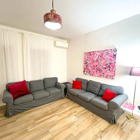 Bellhome 1 - Elegante Appartamento Nel Centro Di Bari Exterior photo